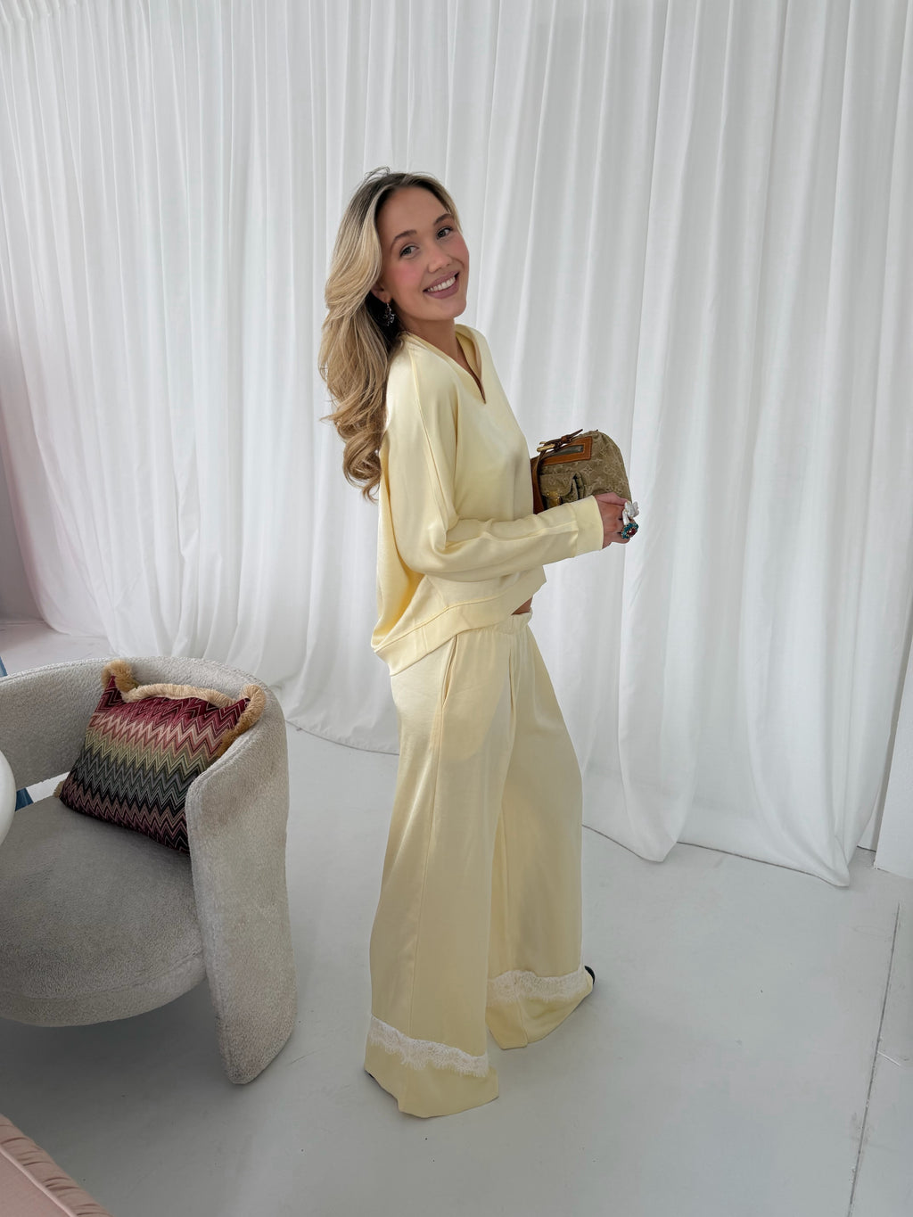 Lemon Suit