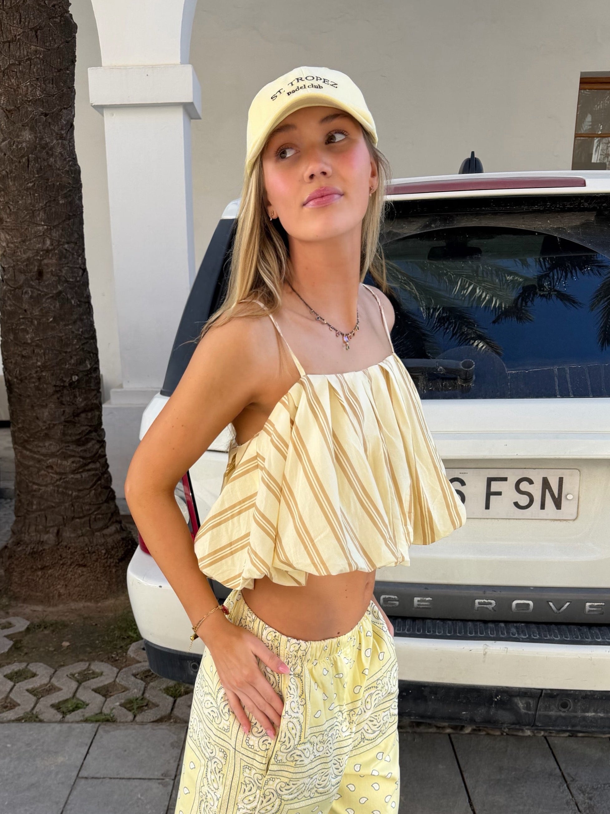 Ari Top