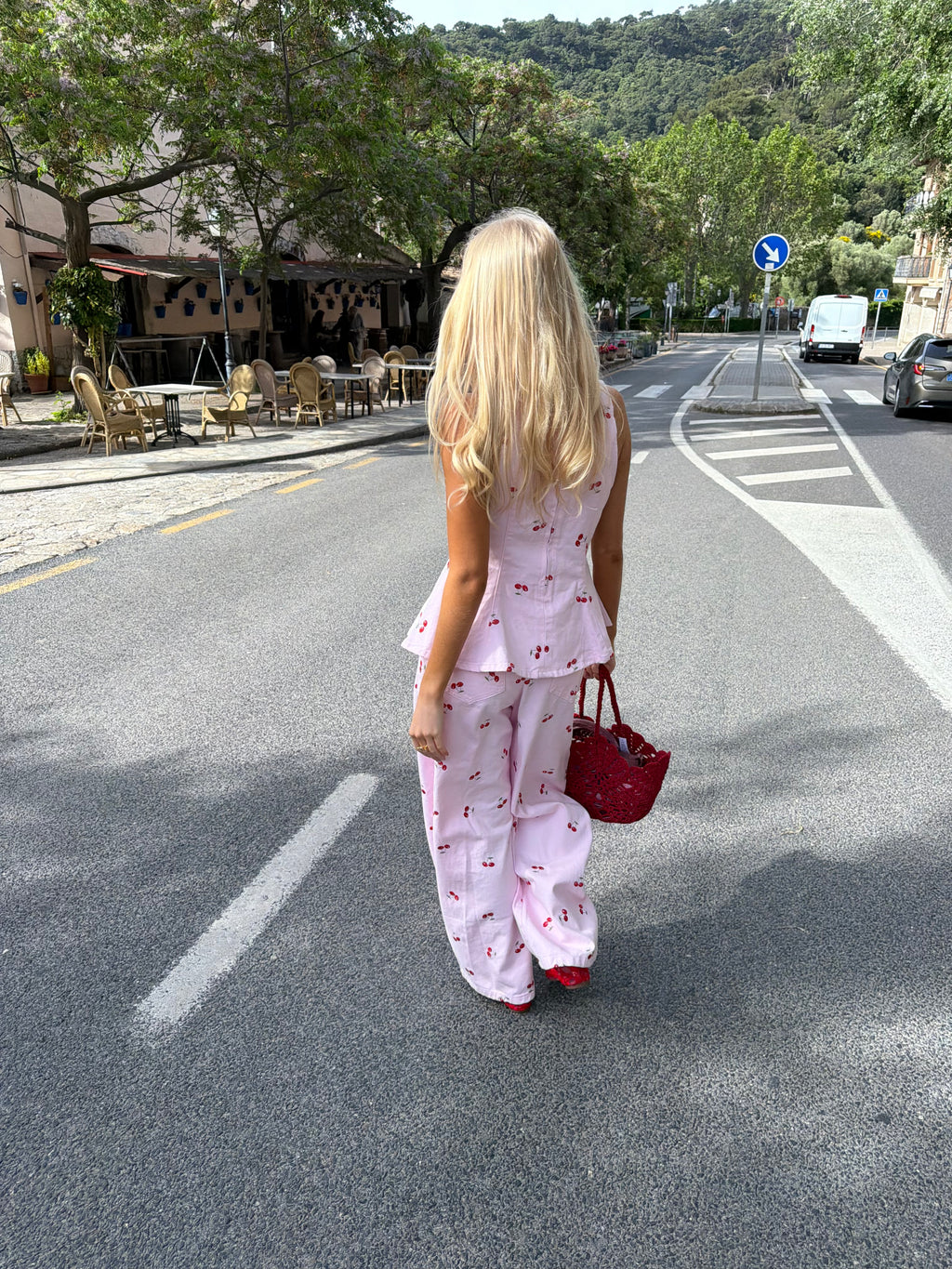 Adriana Suit