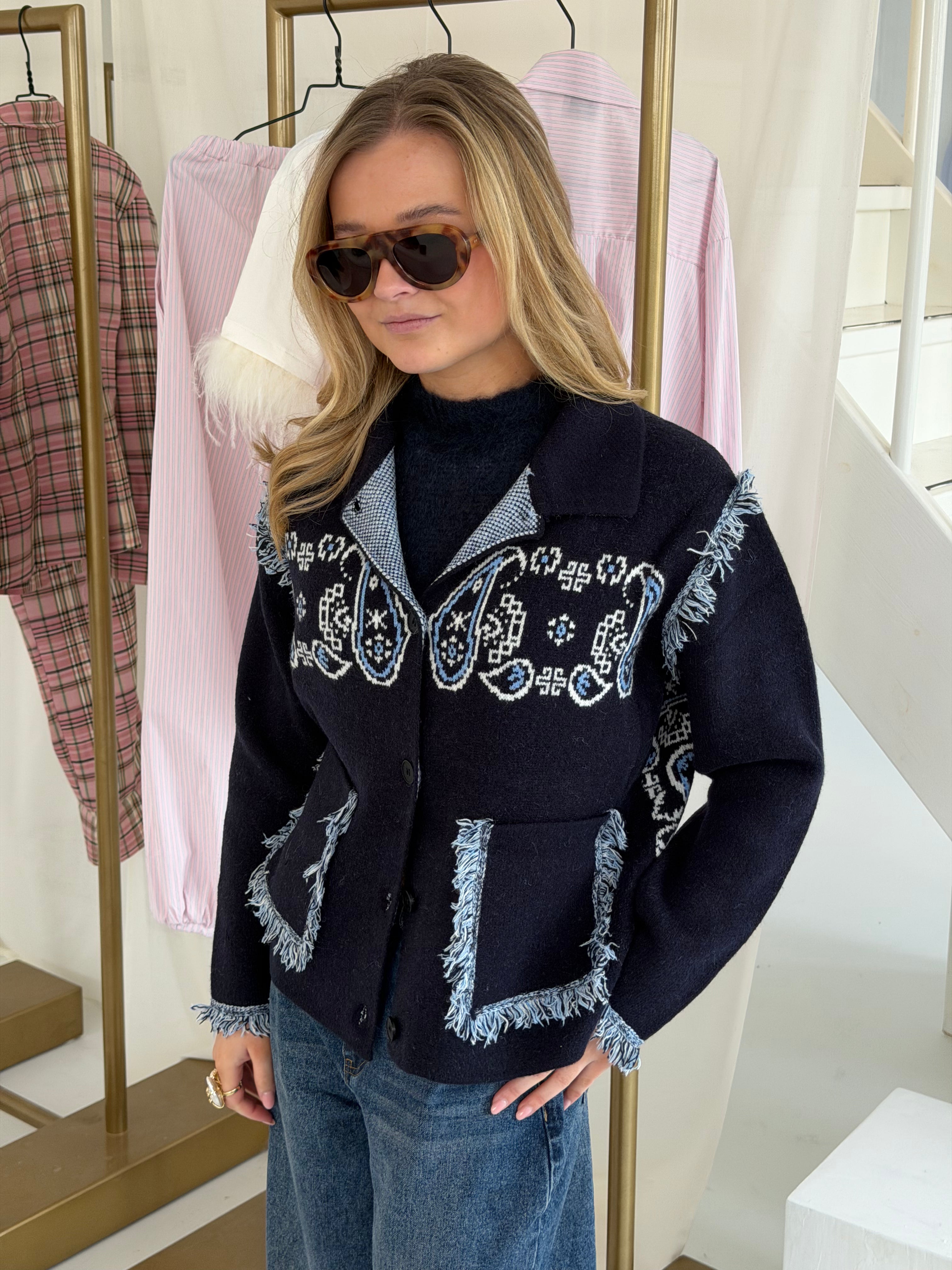 Lola Knit