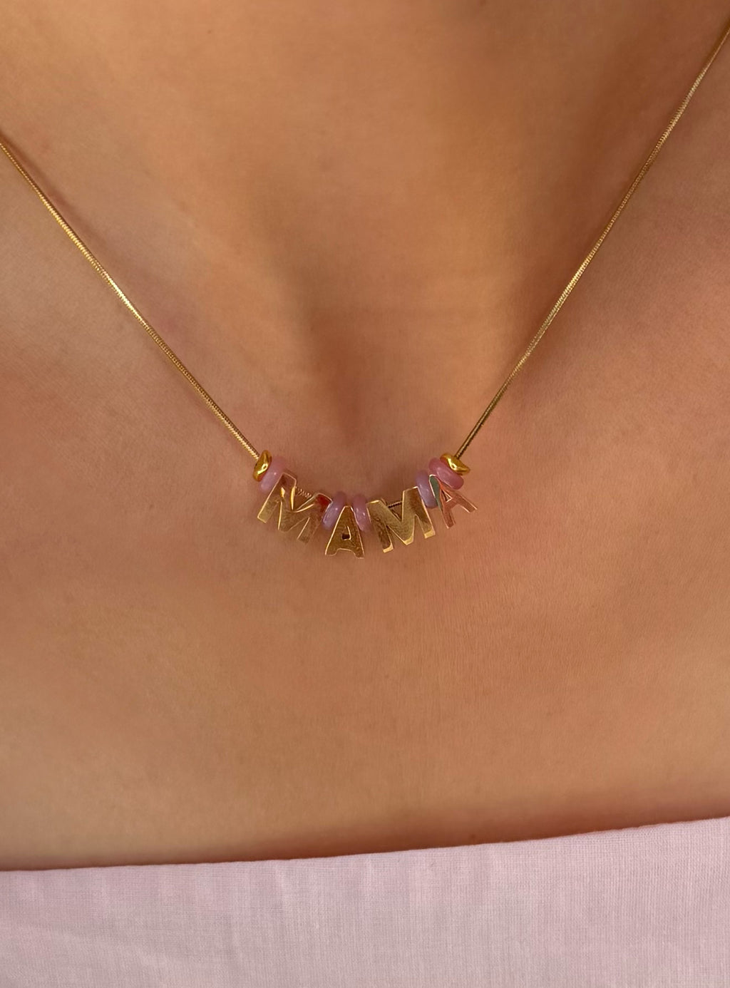 Mama Necklace