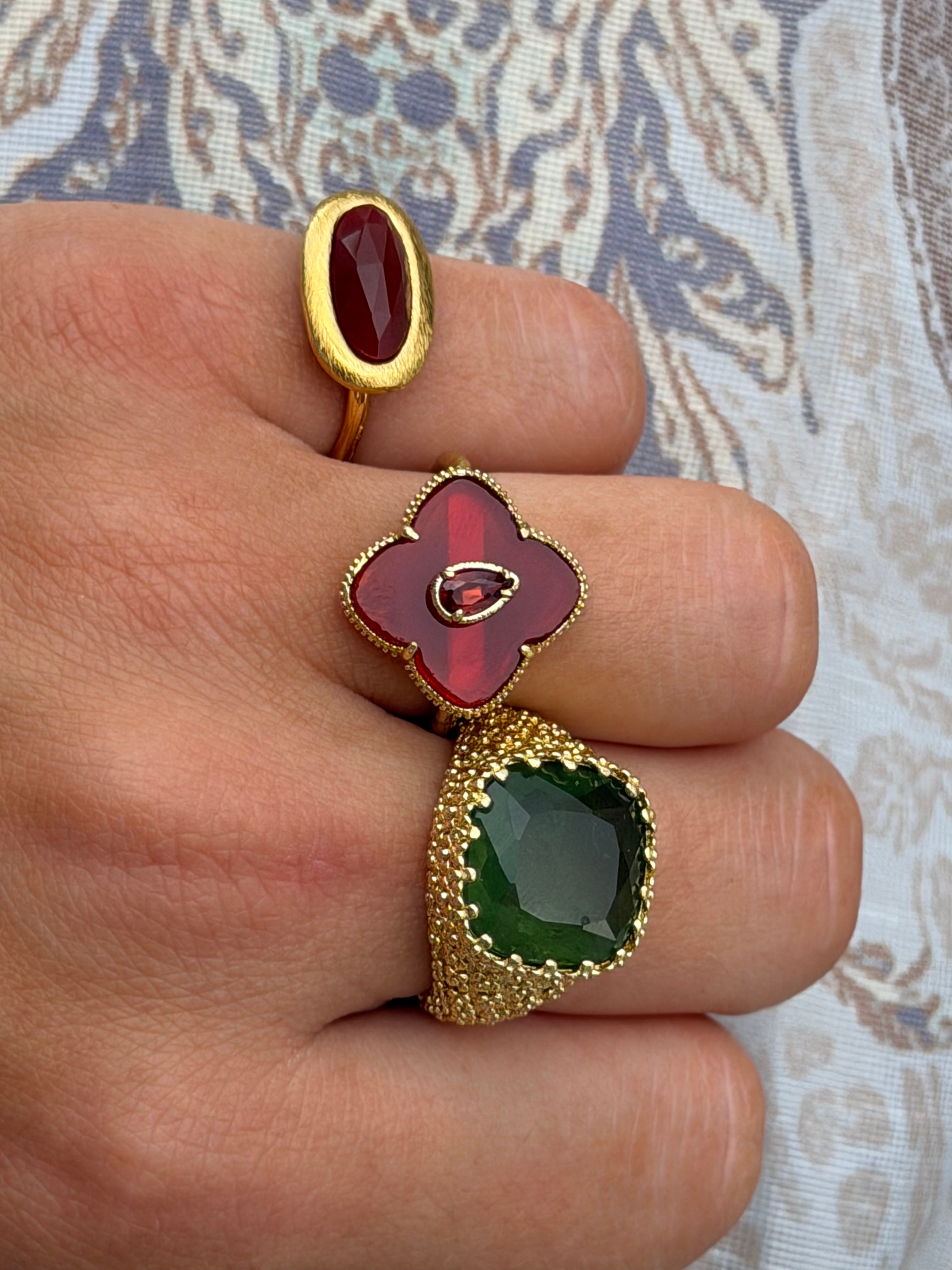 Geliot Rings