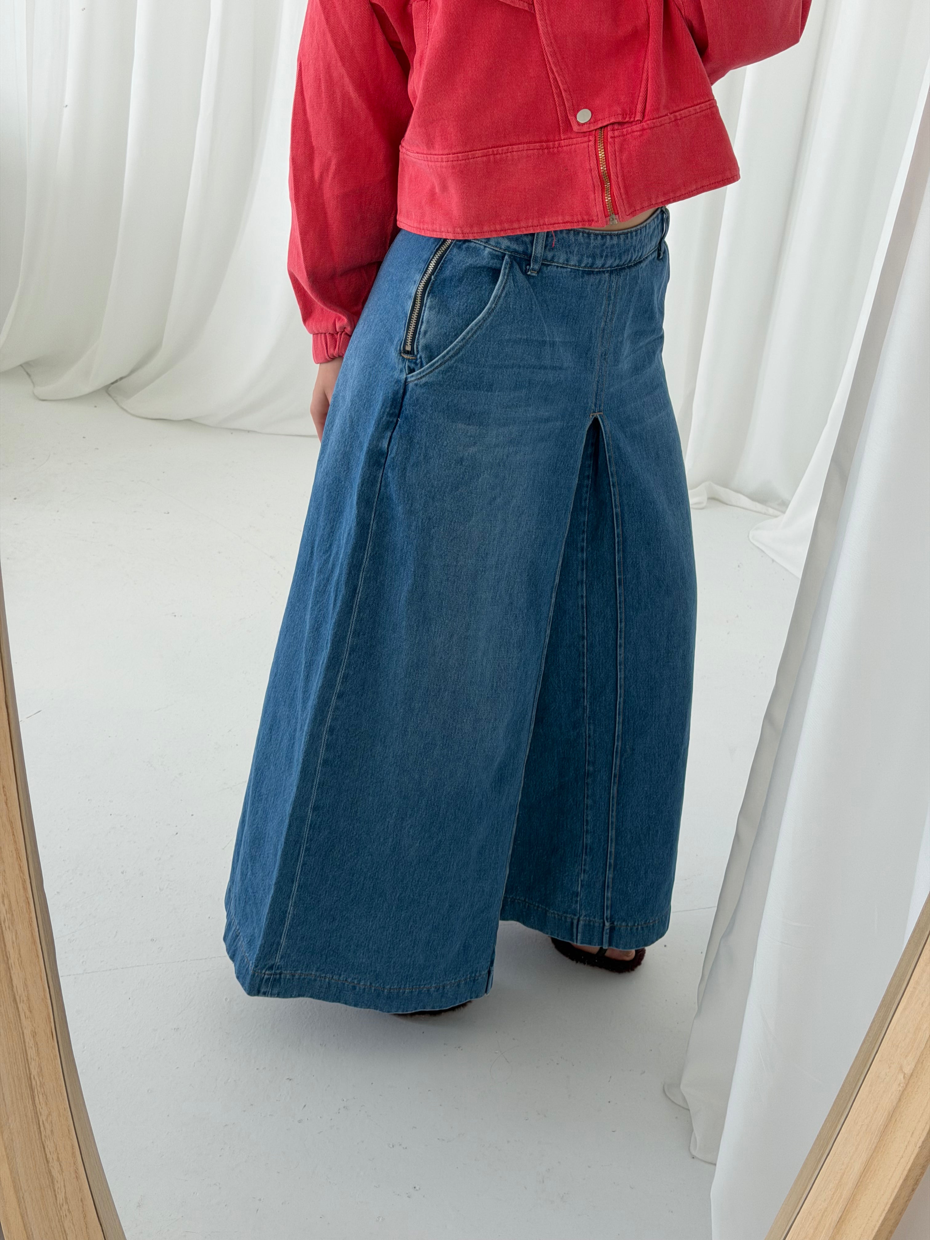 Neya Jeans